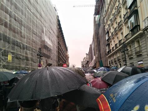 Los Pensionistas Vuelven A Tomar La Calle Para Cantar Las Cuarenta A