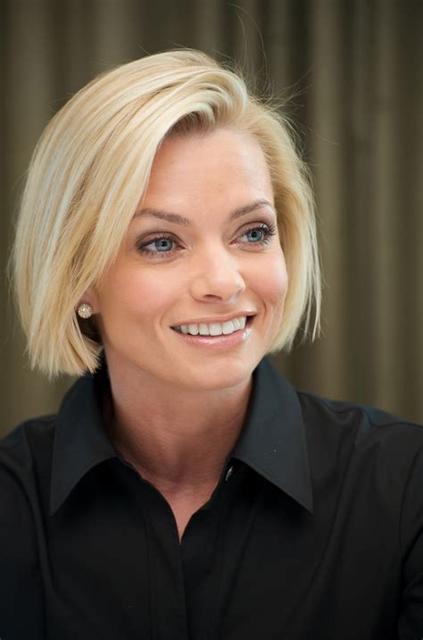 Jaime Pressly - I Love You Man Press conference Portraits (2009) HQ