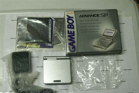 Nintendo Game Boy Advance SP Platinum/Onyx Console [EU] - Consolevariations