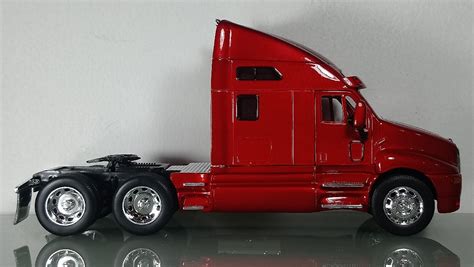 Tracto Trailer Kenworth T Rojo Escala New Ray Metal