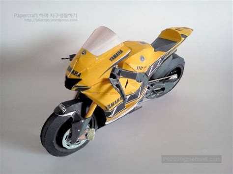 Papercraft Yamaha Yzr M Papercraft Essentials Images And Photos Finder