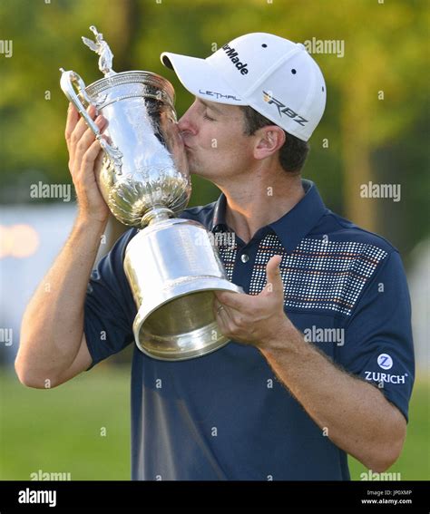 Ardmore United States Justin Rose Of England Kisses The Victors