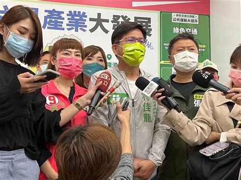 藍新北議員追打計程車廣告 林佳龍：企圖影響司法很不可取 政治 中時