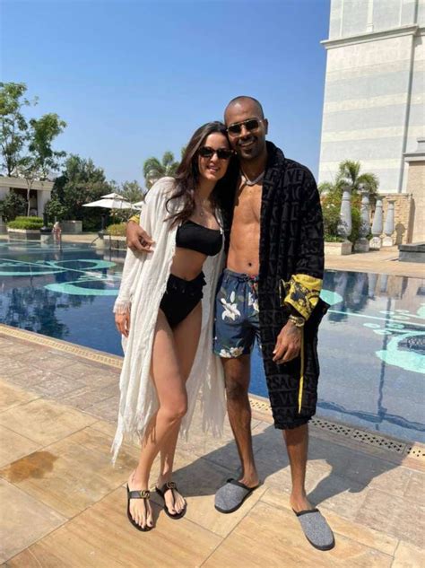 Photos Of Hardik Pandya Spends Quality Time With Son And Wife India Tv