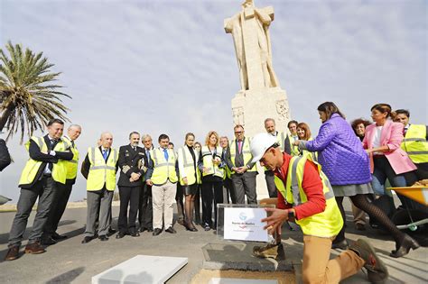 Imágenes de la colocación de la primera piedra de las obras en el