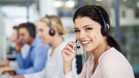 What are the Different Types of Customer Service Roles?