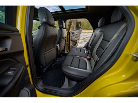 2024 Chevrolet Trailblazer: 10 Interior Photos | U.S. News