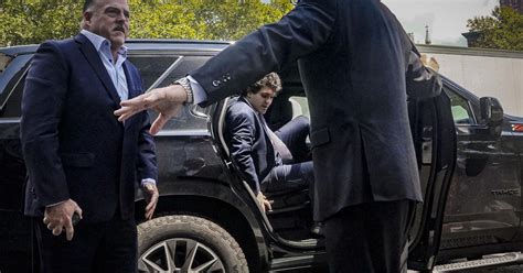 Former FTX Platform Boss Sam Bankman-Fried Remanded to Jail for Witness ... 