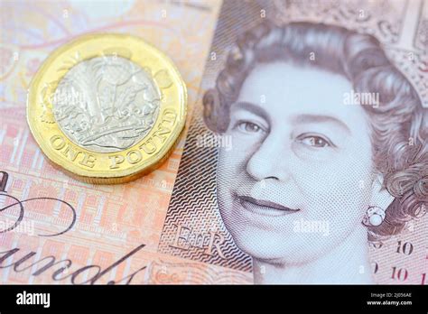 Currency Hi Res Stock Photography And Images Alamy