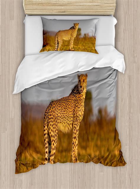 Savannah Duvet Cover Set, Wild Animal Cheetah Standing on Termite Mound