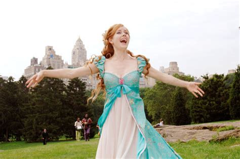 Behind-the-Scenes of Enchanted - Enchanted video - Fanpop