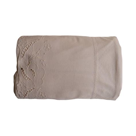 Drap rose nude pâle broderies motif hirondelles Blanc Rose Coton