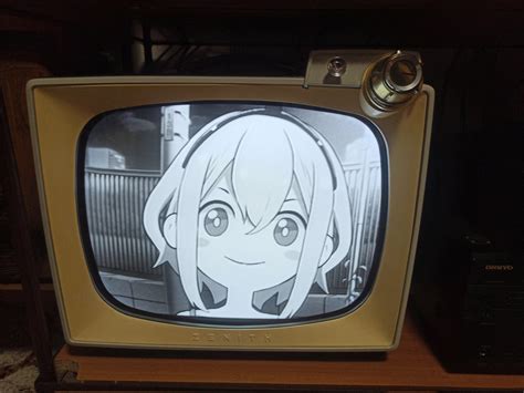 I Put Waifus On A Vintage TV On Twitter Zenith B1716C 1958