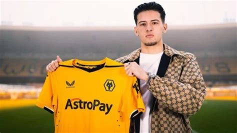 Justin Hubner Promosi Ke Tim Utama Wolverhampton Masuk Skuad Lawan Fulham