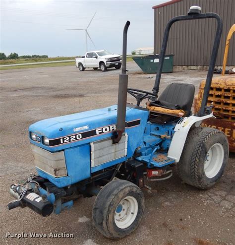 Ford 1220 Tractor In Victor Ia Item Ki9684 Sold Purple Wave