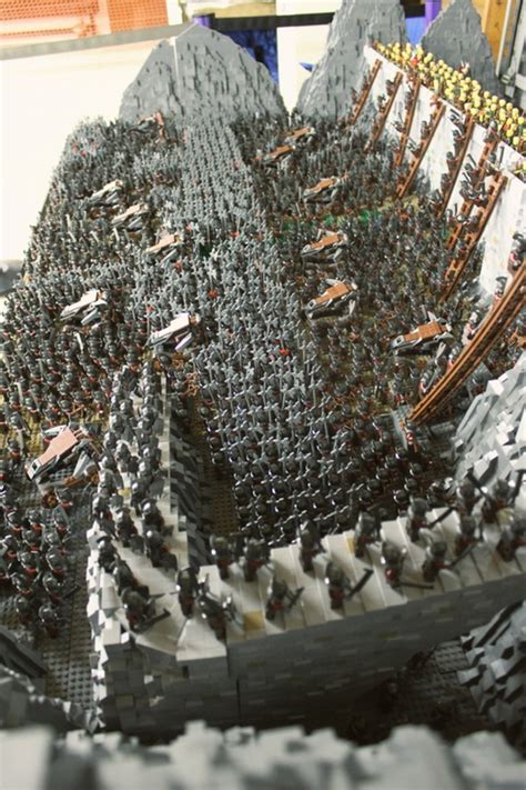 LEGO Lord of the Rings Helm's Deep 150,000 Bricks - The Toyark - News