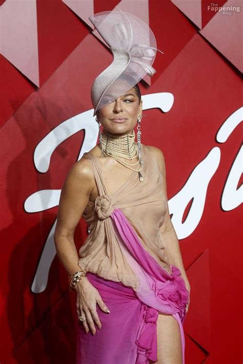 Sabrina Harrison Flashes Her Nude Tits At The Fashion Awards Fappening