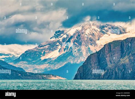 Monte balmaceda national park hi-res stock photography and images - Alamy