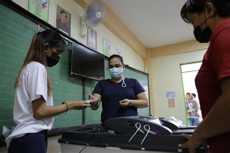 Voters in Cavite 7th district head to polls to pick new congressman ...