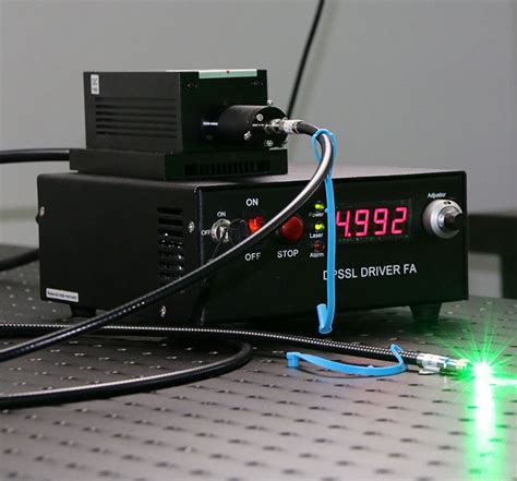 라만 레이저 532nm 200mW 0 1nm Narrow Spectrum Width 섬유 결합 레이저