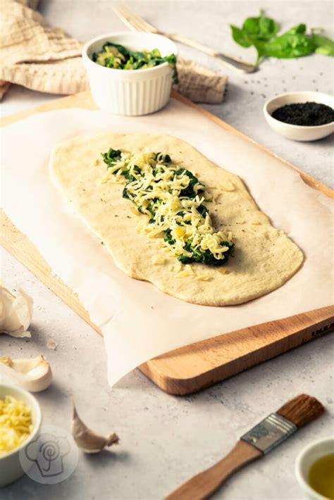 Vegane Pide mit Spinat Küchentraum Purzelbaum