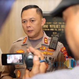 Polisi Dalami Video Live Facebook Mayat Pria Yang Ditemukan Tewas