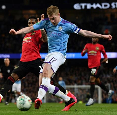 Fußball League Cup Mancity Steht Trotz Niederlage Gegen United Im