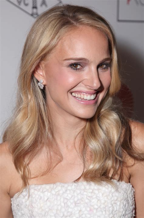 Natalie Portman Goes Blonde For Film Role TODAY