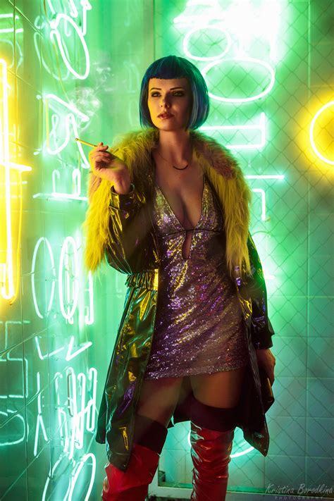 Get Futuristic with These 'Cyberpunk 2077' Evelyn Parker Cosplays