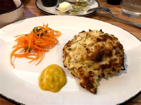 Ec Diner Has Some Of The Best Crab Cakes In Maryland