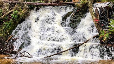 8 Waterfalls in Marquette, MI, To Take Your Breath Away