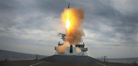 Royal Navy Destroyer Hms Diamond Shoots Down Drone While Escorting