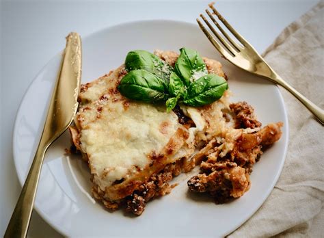 Classic Bolognese Lasagna Lasagne Alla Bolognese Wow Italian Food