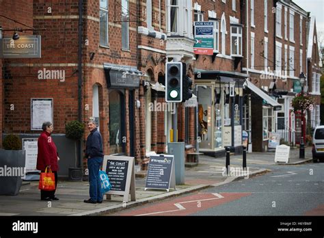 Tarporley village pretty Cheshire Stock Photo - Alamy