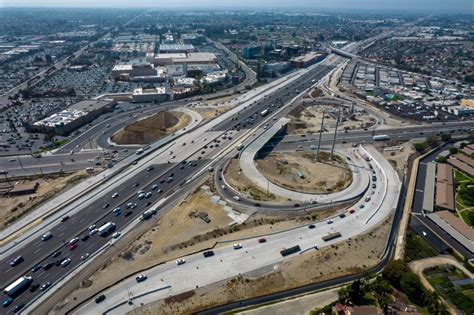 Rebuilding the Busiest Highway in America: The I-405 Improvement ...