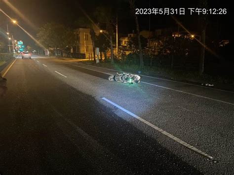 花蓮騎士酒駕遭無照車追撞 人當場噴飛重摔擋風玻璃亡 社會 中時