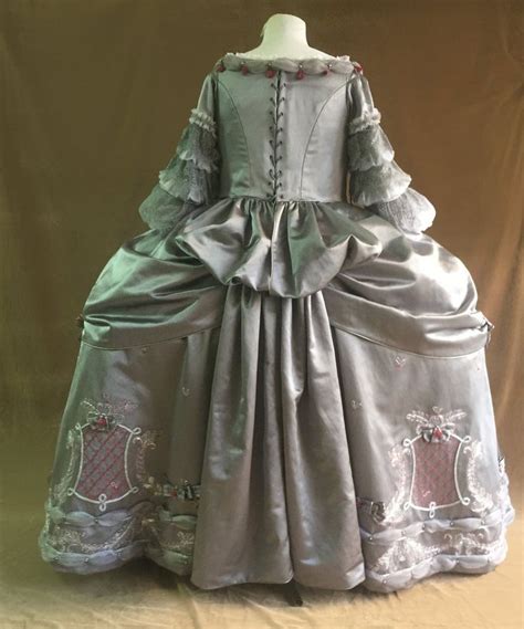 1700 costume mantua Marie Antoinette rococò Etsy Grey satin dress