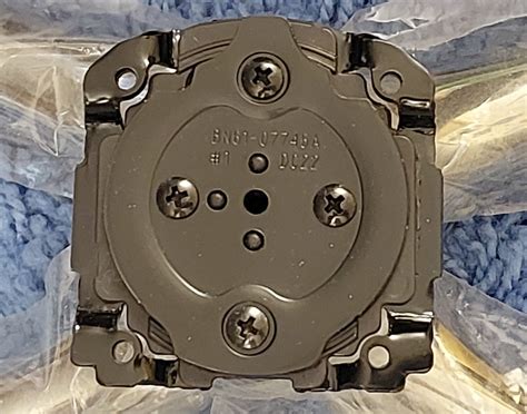 Ножка-опора для ТВ в дар (Москва). Дарудар