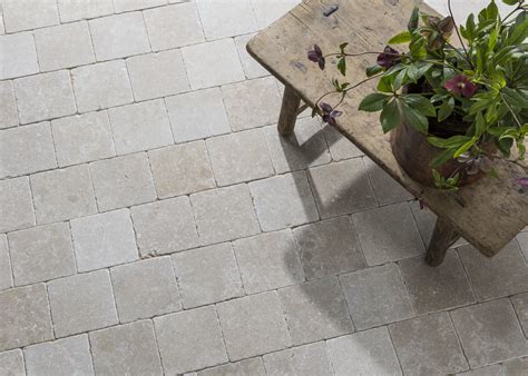 Dijon Blend Tumbled Outdoor Limestone Cobbles Tiles Mandarin Stone