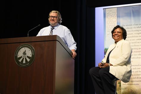 Moraine Valley Celebrates Presidents 10th Anniversary Moraine Valley