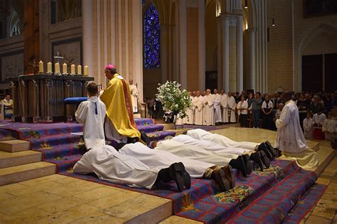 Retour En Images Sur L Ordination Diaconale De Benjamin Sare Paroisse