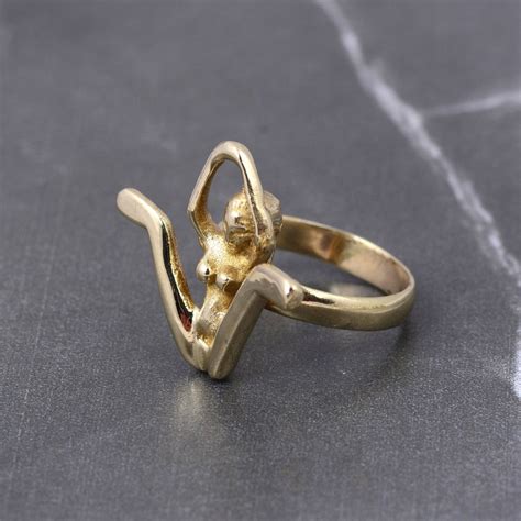 Naked Girl Ring Kama Sutra Sex Position Romantic Nudity Ring Women Figure Ring Female