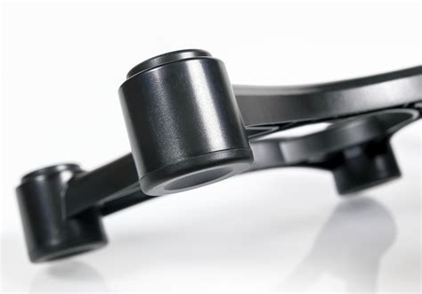 IsoAcoustics ISO-155 – виброизоляционные подставки для студийных мониторов