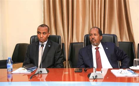 Madaxweyne Xasan Sheekh Oo Kulan La Yeeshay Hantidhawraha Guud Ee