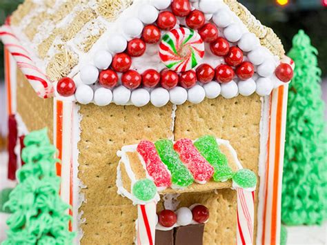 Top 15 Best Gingerbread House Decorations Ideas For Lots Of Christmas ...