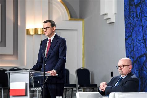 M Morawiecki podczas konferencji grupy EKR Europa musi chronić swoją