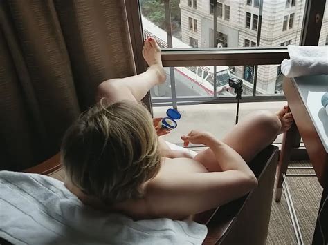 Mature Masturbating Window Exhibitionist Nude Pics Xhamster