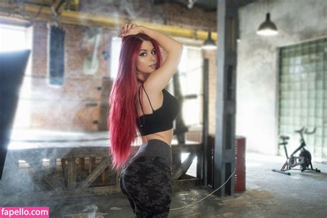 Angie Cosplay Angie Strelnikova PlaySafeee Roga Na Noge Roga Na Noge Nude Leaks Patreon