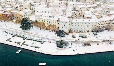 PHOTOS: Croatian Islands & Coast Under Snow | Croatia Week