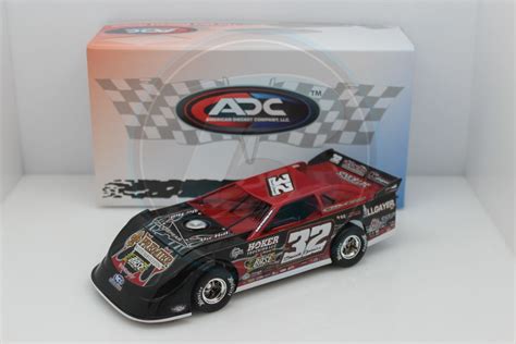 Bobby Pierce 2021 #32 1:24 Dirt Late Model Diecast